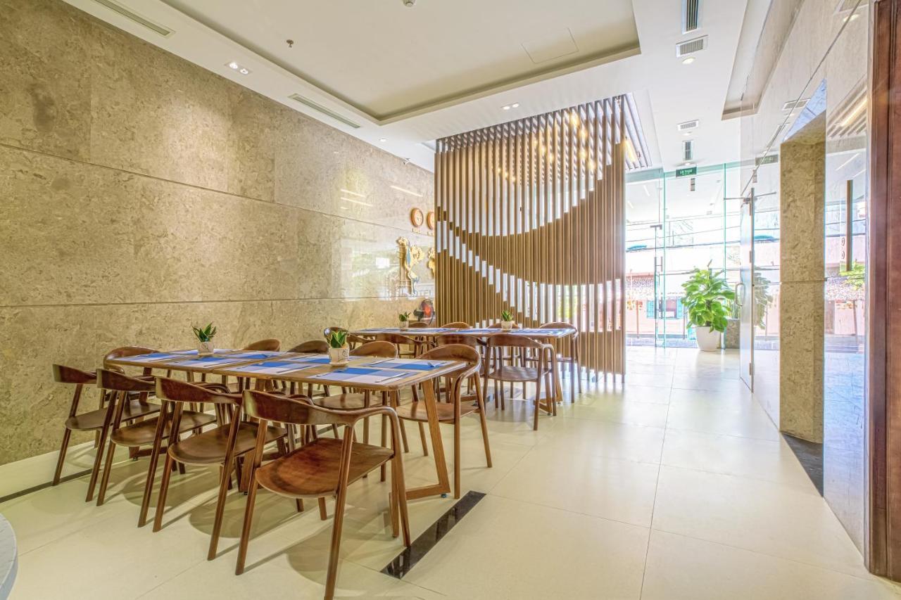 Yến Vy Khách sạn Đà Nẵng